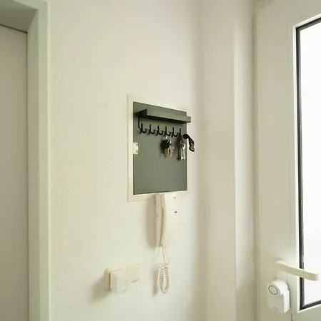 Raum921 - Stilvolles Apartment - Wlan, Tiefgarage, Kueche, Netflix Magdeburg Eksteriør billede