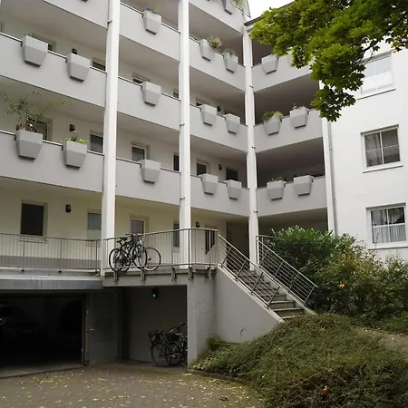Raum921 - Stilvolles Apartment - Wlan, Tiefgarage, Kueche, Netflix Magdeburg Eksteriør billede