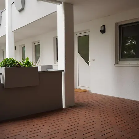 Raum921 - Stilvolles Apartment - Wlan, Tiefgarage, Kueche, Netflix Magdeburg Eksteriør billede